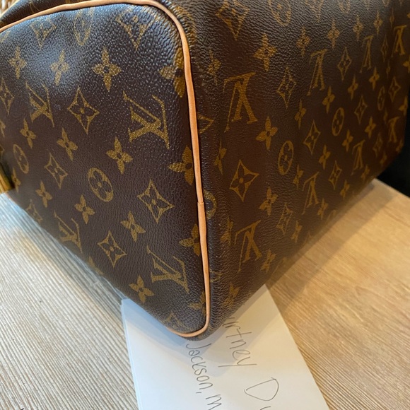 Authentic Louis Vuitton Speedy 30 Monogram 2018 - Picture 5 of 12